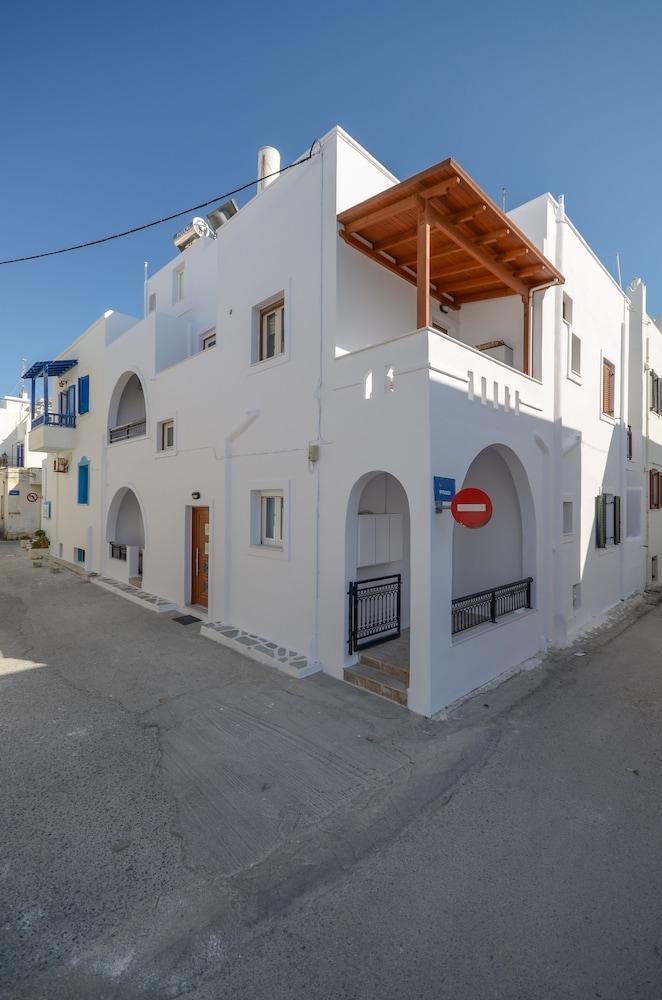 My Island Homes And Residence Naxos City ภายนอก รูปภาพ